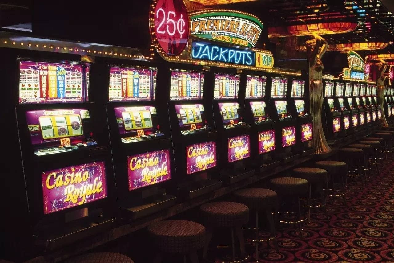 85f|Cassino Digital com Mais de 1000 Slots Jogue Sem Risco